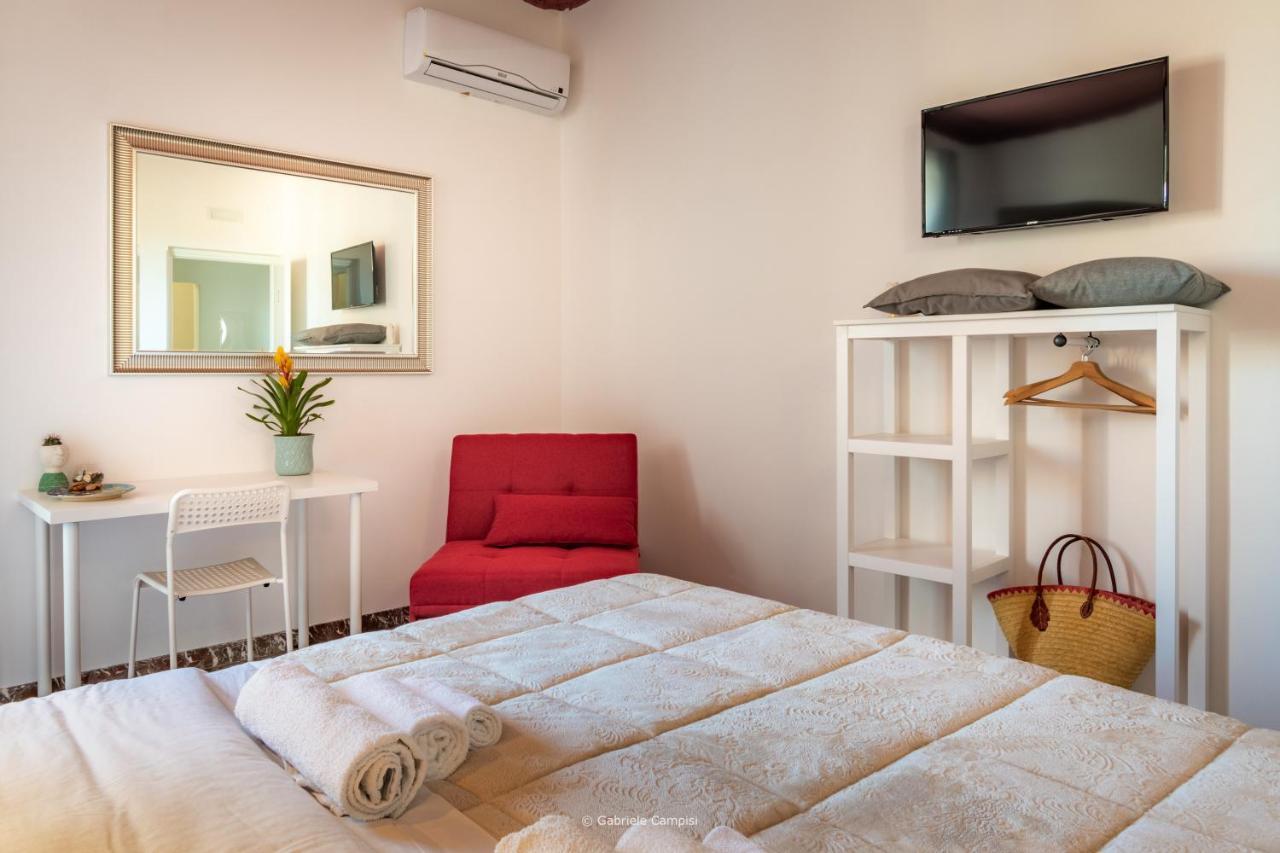 Bella Vista Rooms Noto Exterior photo